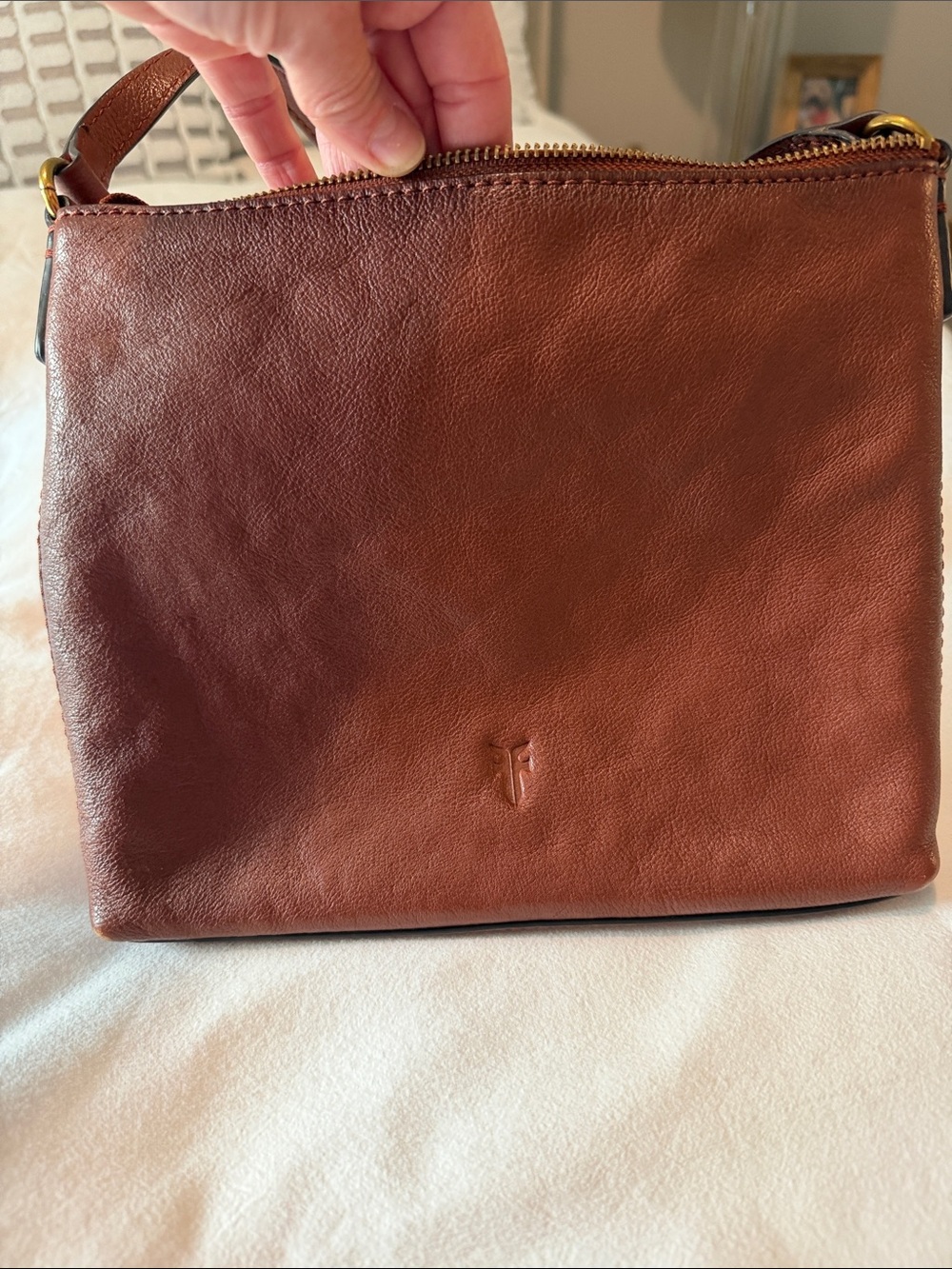 Crossbody bag
